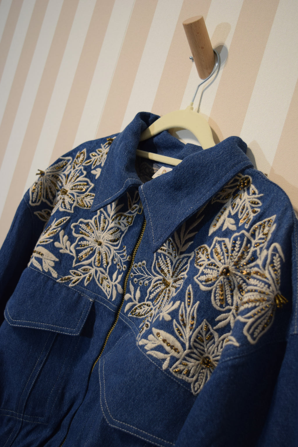Chaqueta Vaquera Con Pedrería