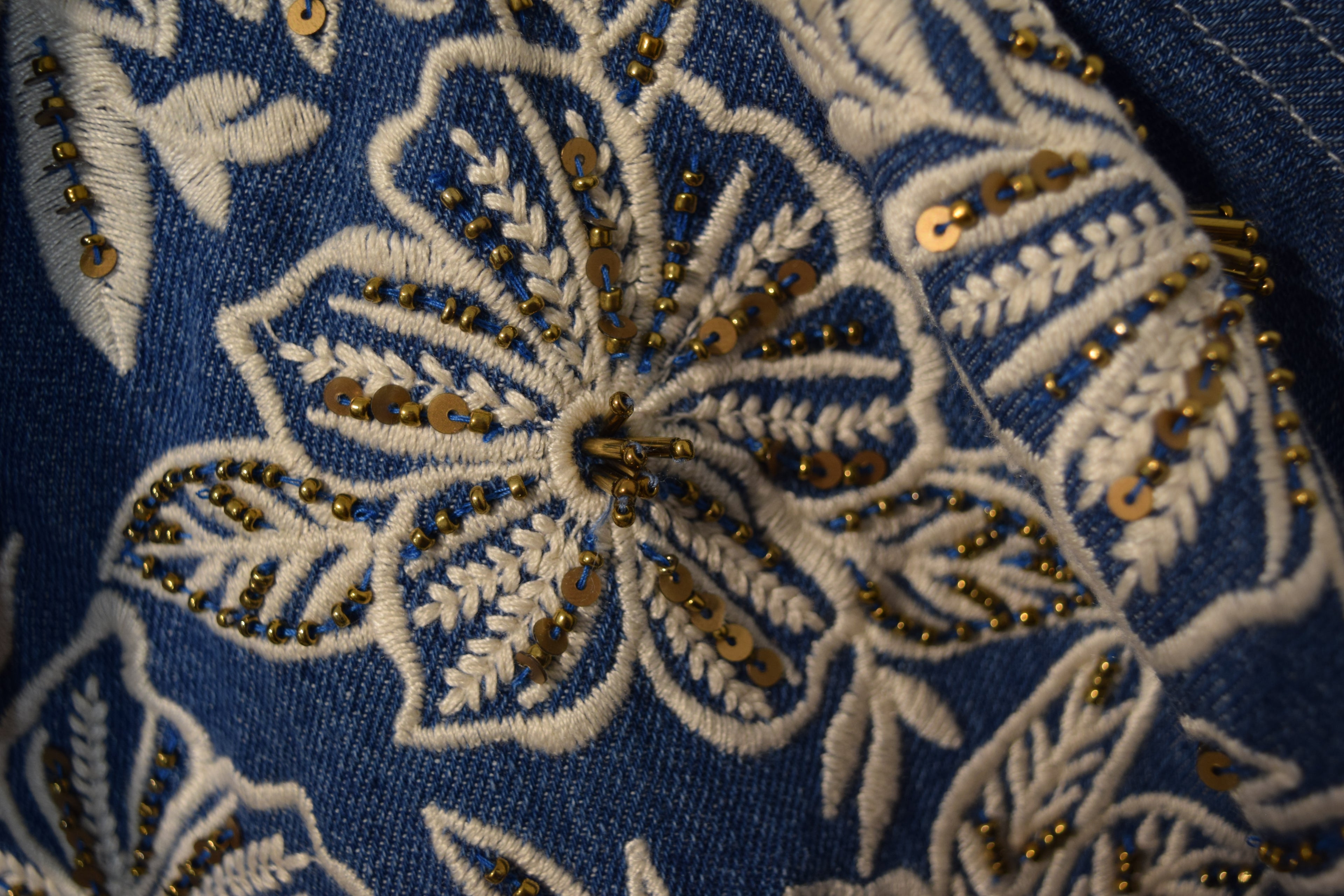 Chaqueta Vaquera Con Pedrería