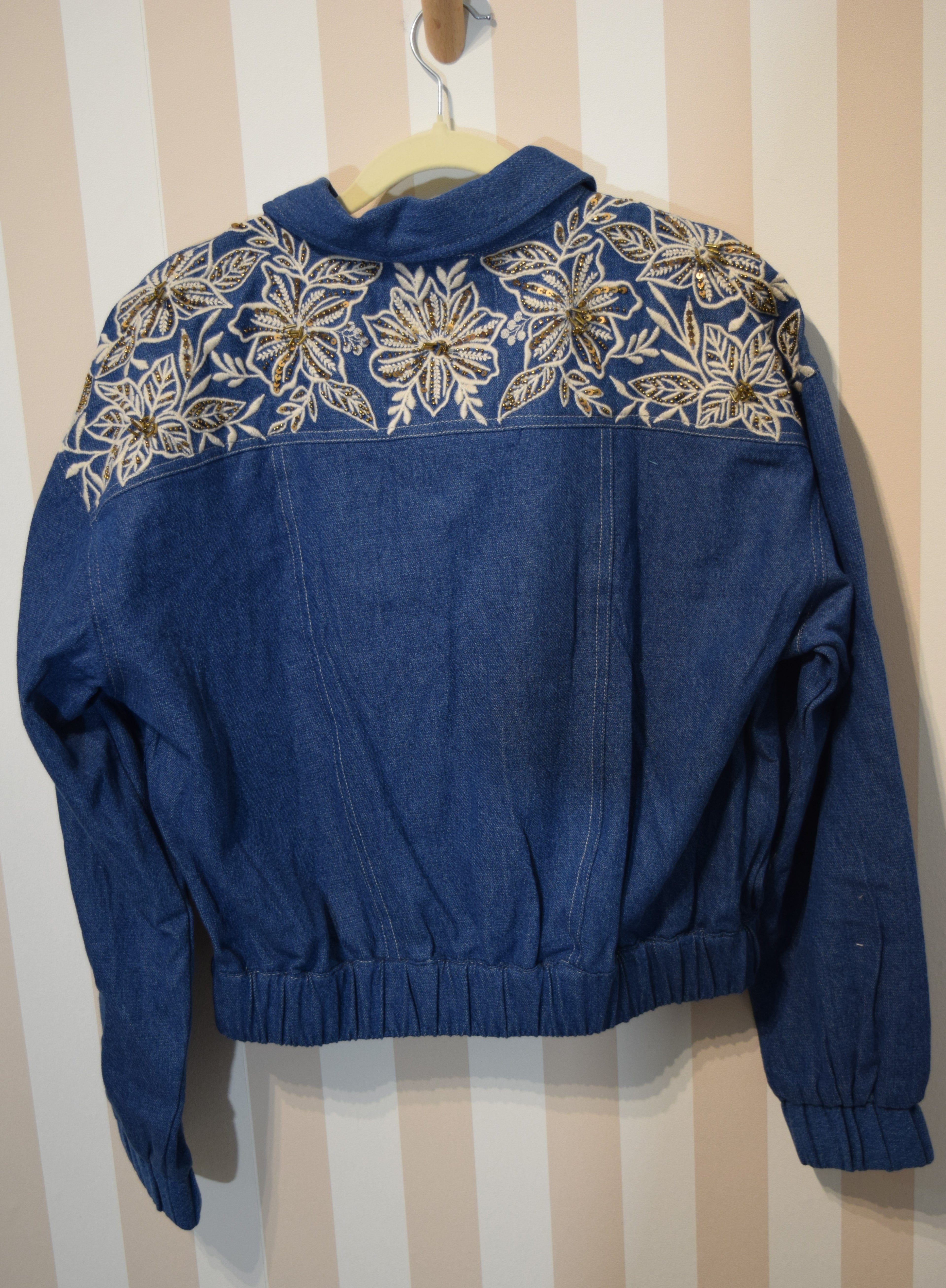 Chaqueta Vaquera Con Pedrería