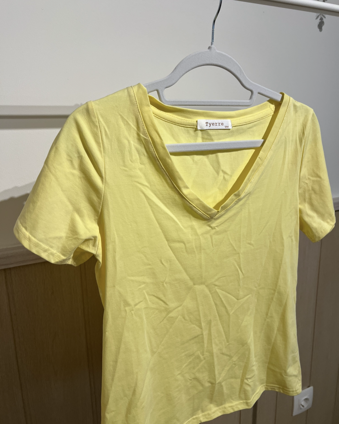 Camiseta Cuello Pico