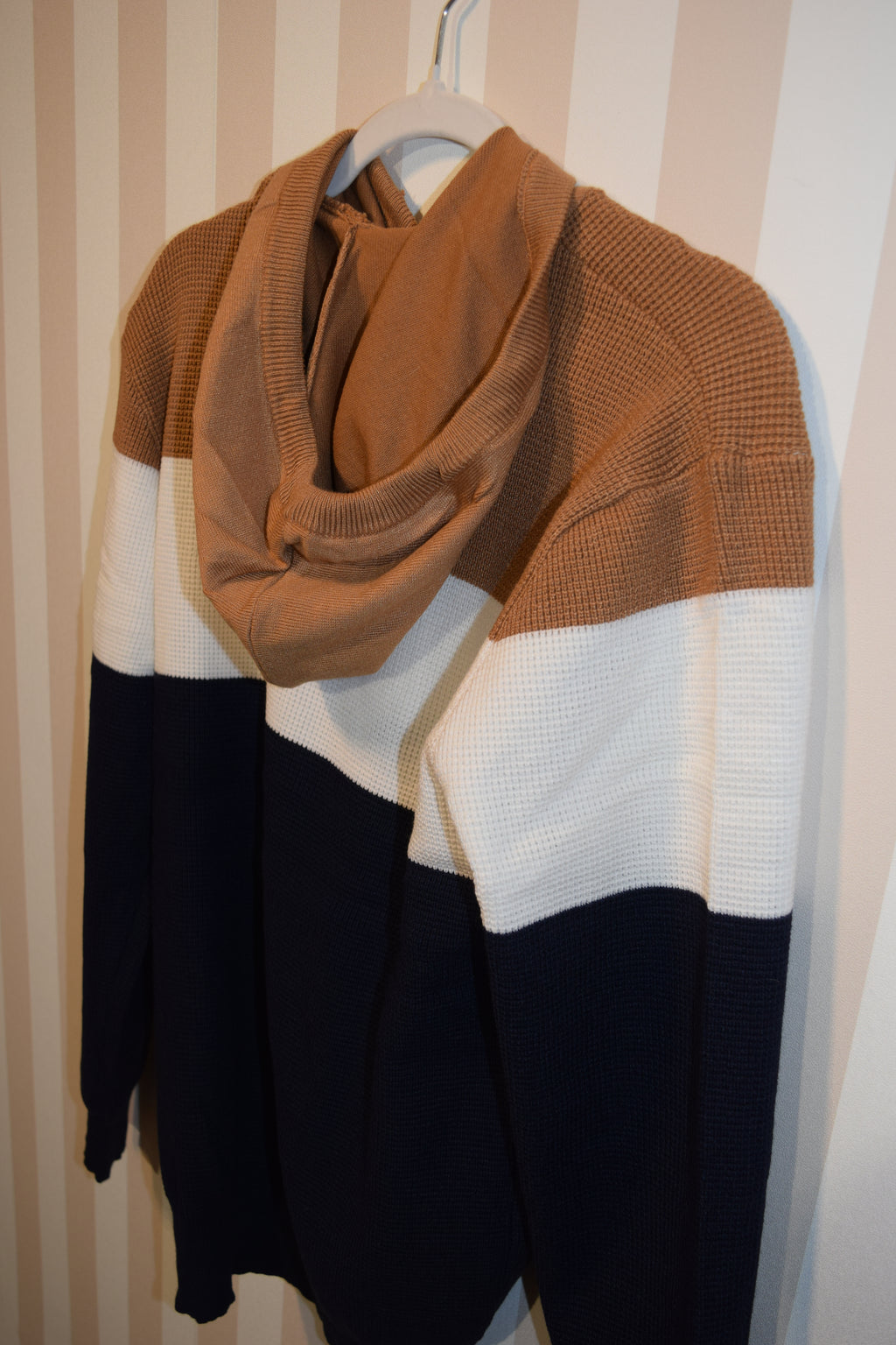 Jersey Tres Colores Con Capucha